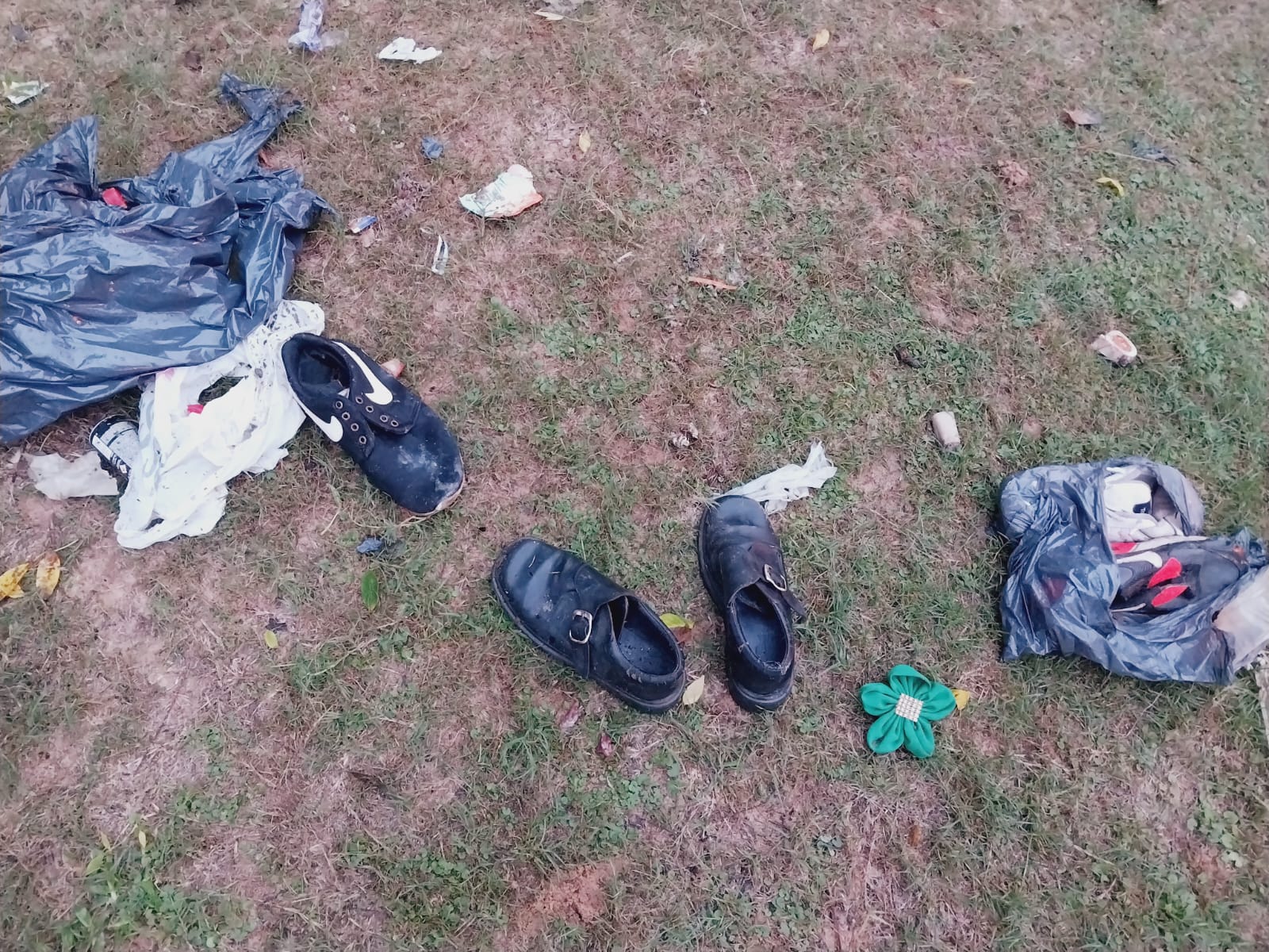 Indignante: nuevo foco de basura frente a la Escuela Simeón Payba