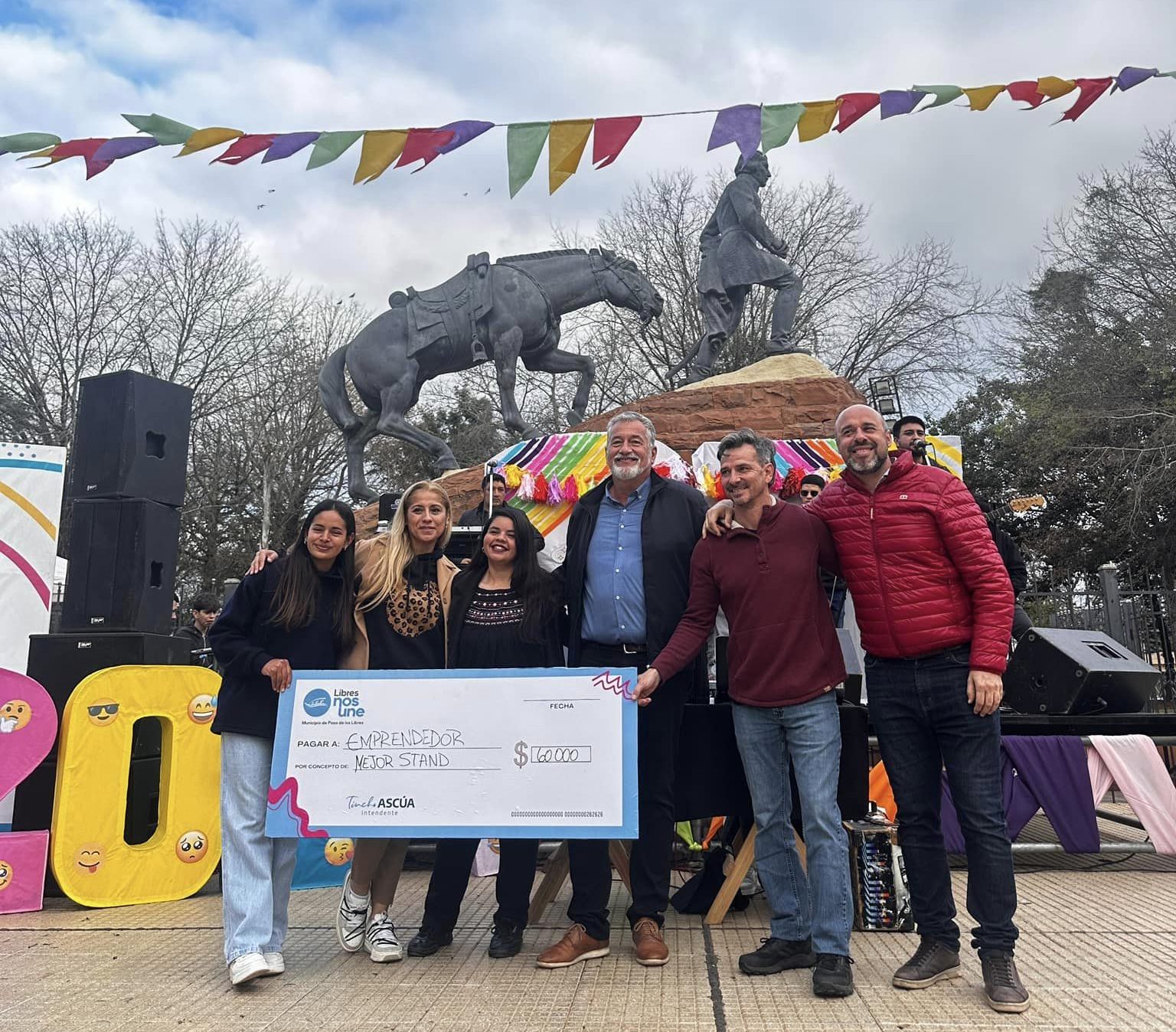 El concejal Miguel Arial participó del Encuentro de Jóvenes Emprendedores en Plaza Independencia