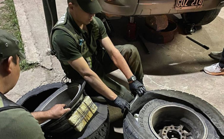 Detuvieron en Paso de los Libres a un presunto narco que intentó cruzar a Brasil con pedido de captura