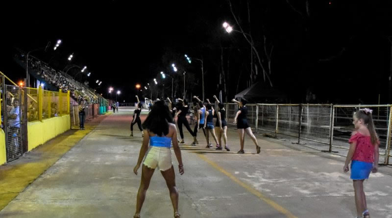 Este martes se realizará el ensayo técnico del Carnaval 2026 en Paso de los Libres