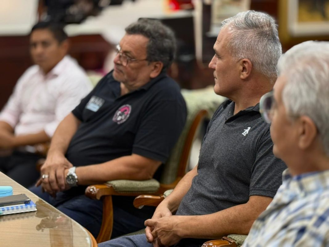 Nueva reunión entre gremios docentes y el gobiernos provincial