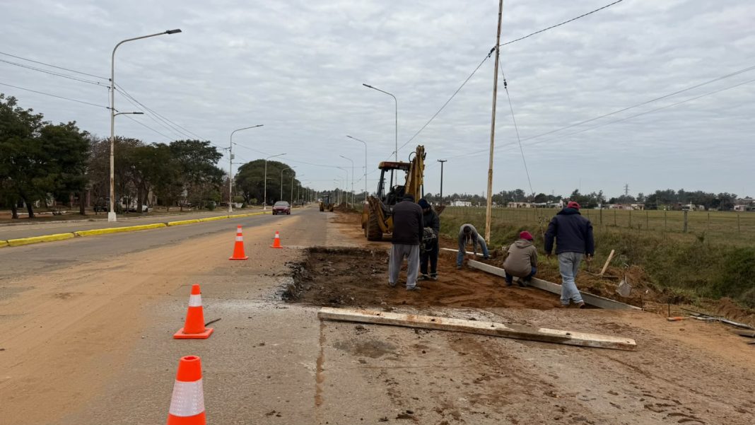Último tramo de bacheo en Av Frondizi